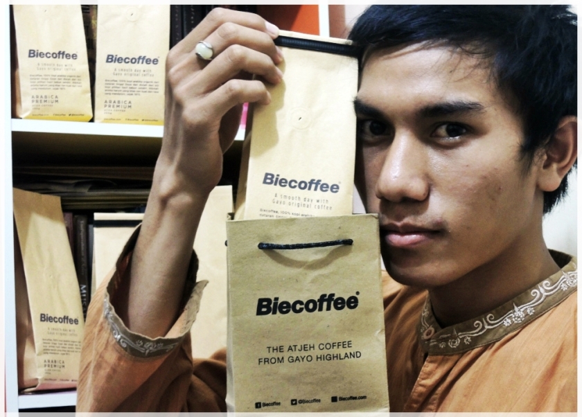 Kemasan Biecoffee yang elegan. (FOTO: PM)